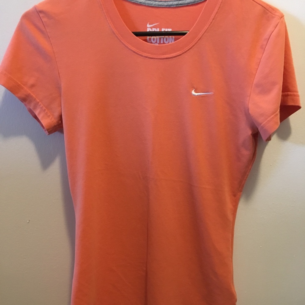 NIKE running shirt